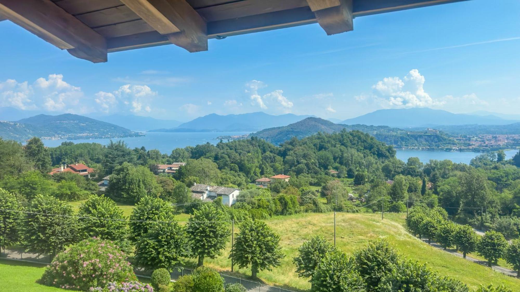 Belvedere Sul Lago Arona Extérieur photo